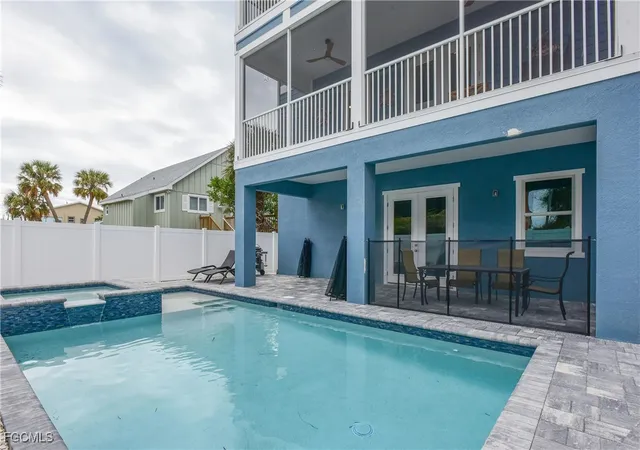 Photo 3 of Sale Pending at 146 Miramar St, Fort Myers Beach, FL 33931 | MLS# 224008065 | Listing updated on 2026-09-03