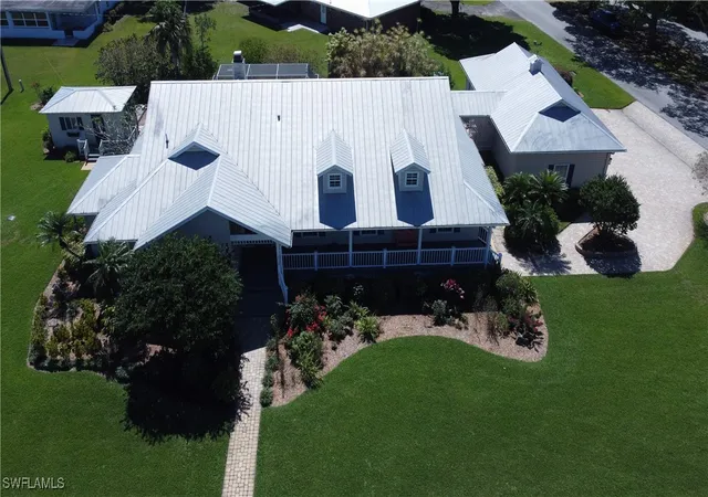 Photo 3 of Single family home for sale at 234 W Circle Dr, Clewiston, FL 33440 | MLS# 225029309 | Listing updated on 2026-09-09