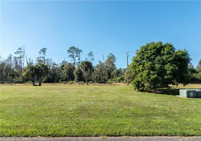 Photo 2 of Sale Pending at 4001 Skyway Dr Lot#20, Naples, FL 34112 | MLS# 224103790 | Listing updated on 2026-09-14