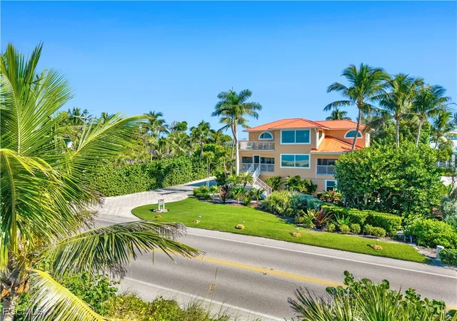 Photo 4 of Single family home for sale at 15899 Captiva Dr, Captiva, FL 33924 | MLS# 225013345 | Listing updated on 2026-09-20