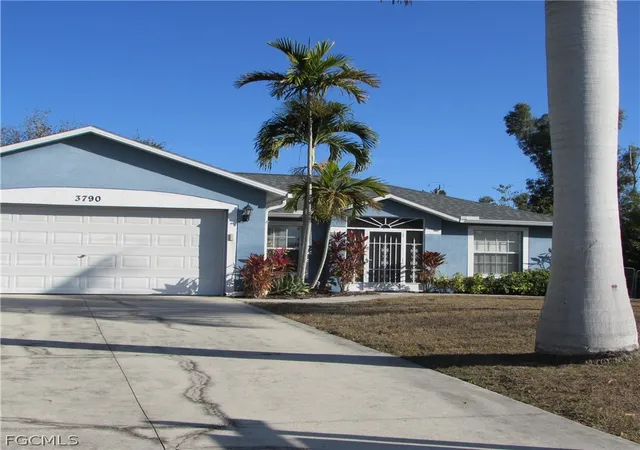 Photo 2 of Single family home for sale at 3790 Tangelo Dr, Saint James City, FL 33956 | MLS# 224097608 | Listing updated on 2026-09-04