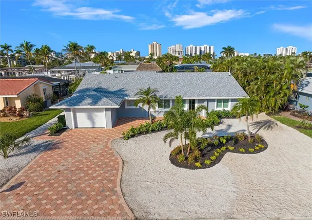Photo 3 of Single family home for sale at 16 Palmview Blvd, Fort Myers Beach, FL 33931 | MLS# 225006133 | Listing updated on 2026-09-14