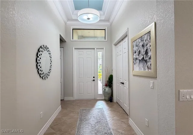 Photo 4 of Single family home for sale at 3195 Pacific Dr, Naples, FL 34119 | MLS# 224083011 | Listing updated on 2026-09-01