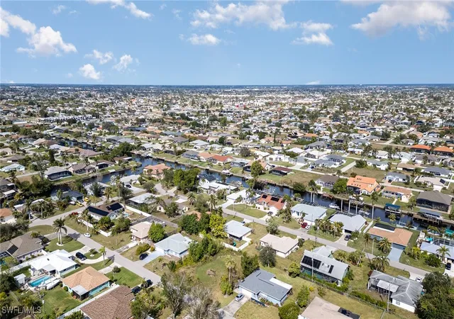 Photo 4 of Sale Pending at 317 SE 32nd Terrace, Cape Coral, FL 33904 | MLS# 225010022 | Listing updated on 2026-09-10