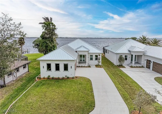Photo 4 of Single family home for sale at 112 Northshore Ter, Port Charlotte, FL 33980 | MLS# 225003415 | Listing updated on 2026-09-06