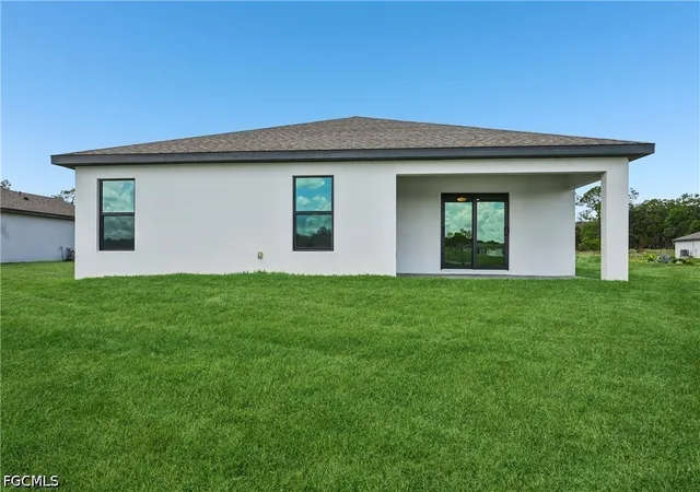 Photo 2 of Single family home for sale at 871 Gen D Macarthur Ave, La Belle, FL 33935 | MLS# 224067662 | Listing updated on 2026-09-05
