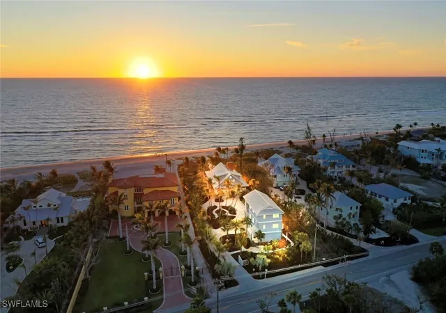 Photo 2 of Single family home for sale at 16886 Captiva Dr, Captiva, FL 33924 | MLS# 225026465 | Listing updated on 2026-09-19