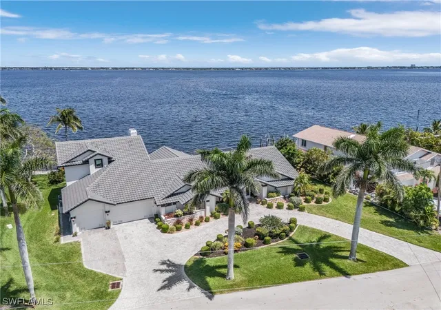 Photo 1 of Single family home for sale at 2803 Se 22nd Place, Cape Coral, FL 33904 | MLS# 225042863 | Listing updated on 2026-09-07