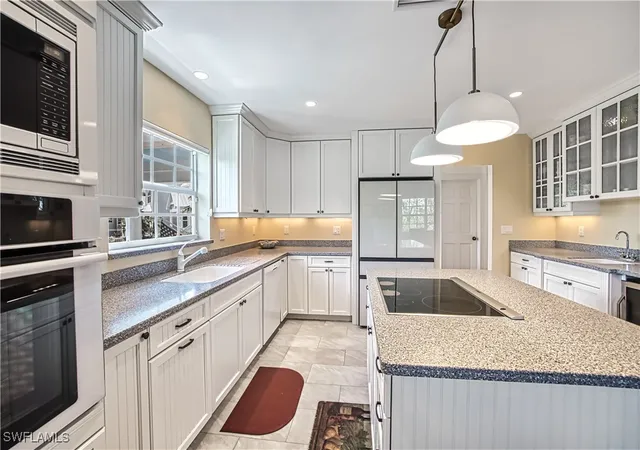 Photo 3 of Townhouse for sale at 5438 Shearwater Dr, Sanibel, FL 33957 | MLS# 225060952 | Listing updated on 2026-09-09