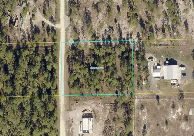 Photo 1 of Land for sale at 655 S Trebol St, Clewiston, FL 33440 | MLS# 2025003556 | Listing updated on 2026-09-01
