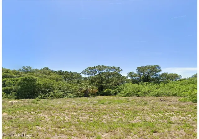 Photo 1 of Land for sale at 1313 Garrett Ln, La Belle, FL 33935 | MLS# 2025003769 | Listing updated on 2026-09-01