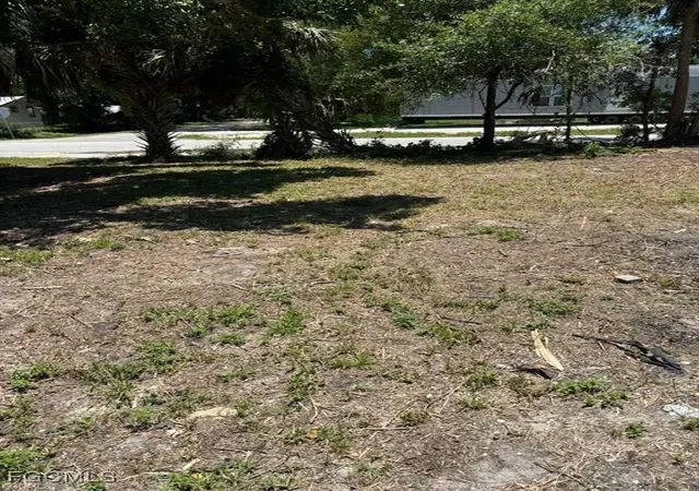 Photo 1 of Land for sale at 403 Santa Barbara St, North Fort Myers, FL 33903 | MLS# 2025004433 | Listing updated on 2026-09-07