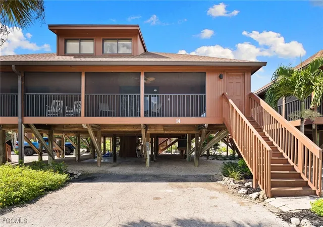 Photo 1 of Townhouse for sale at 1811 Olde Middle Gulf Dr #14, Sanibel, FL 33957 | MLS# 2025007380 | Listing updated on 2026-09-02