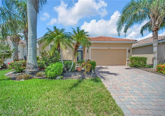 Photo 3 of Single family home for sale at 14513 Lanier Ct, Naples, FL 34114 | MLS# 225068489 | Listing updated on 2026-09-16