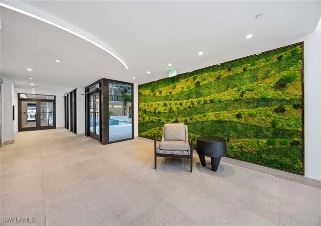 Photo 4 of Condo for sale at 4031 Gulf Shore Blvd N #10C, Naples, FL 34103 | MLS# 225068698 | Listing updated on 2026-09-21