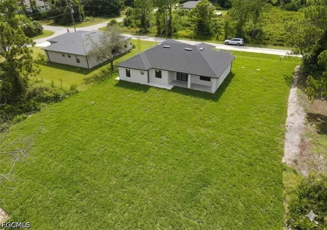 Photo 2 of Single family home for sale at 1102 Greenwood Ave, Lehigh Acres, FL 33972 | MLS# 2025008725 | Listing updated on 2026-09-05