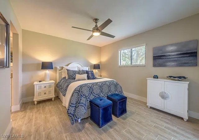 Listing Photo 5 - Condo for sale in building located at 900 Misty Pines Cir, Naples, FL 34105 - Unit #203