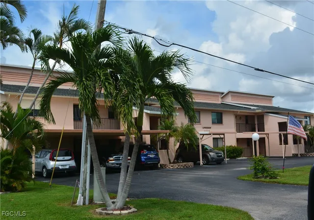 Photo 3 of Condo for sale at 1003 Sw 47th Ter #201, Cape Coral, FL 33914 | MLS# 2025009794 | Listing updated on 2026-09-12