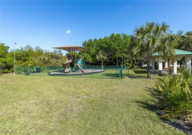 Photo 48 of Single family home for sale at 2720 Soaring Hawk Dr, Fort Myers, FL 33905 | MLS# 2025010341 | Listing updated on 2026-09-22