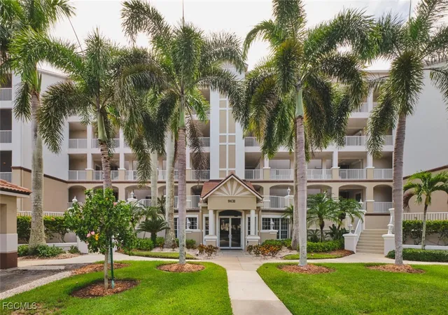 Photo 1 of Sale Pending at 9131 Southmont Cvs #205, Fort Myers, FL 33908 | MLS# 2025010395 | Listing updated on 2026-09-10