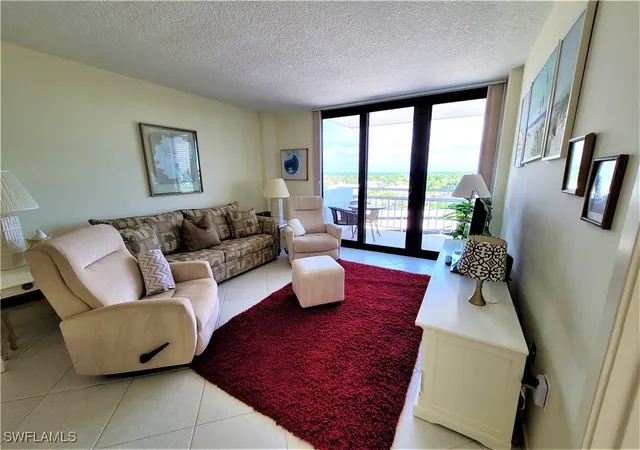 Photo 4 of Sale Pending at 180 Seaview Ct #714, Marco Island, FL 34145 | MLS# 225071869 | Listing updated on 2026-09-14