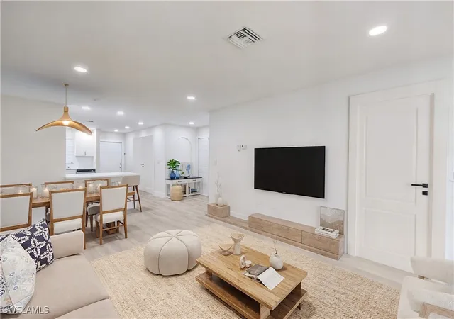 Photo 3 of Condo for sale at 5 Watercolor Way #5, Naples, FL 34113 | MLS# 225072490 | Listing updated on 2026-09-08