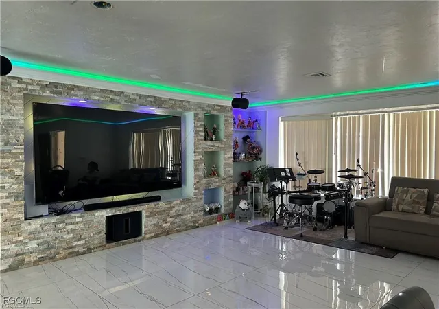 Photo 3 of Single family home for sale at 187 Louise St, Fort Myers, FL 33905 | MLS# 2025012721 | Listing updated on 2026-09-05