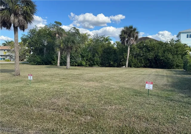 Photo 3 of Land for sale at 1292 Venetian Way, Naples, FL 34110 | MLS# 225073564 | Listing updated on 2026-09-10