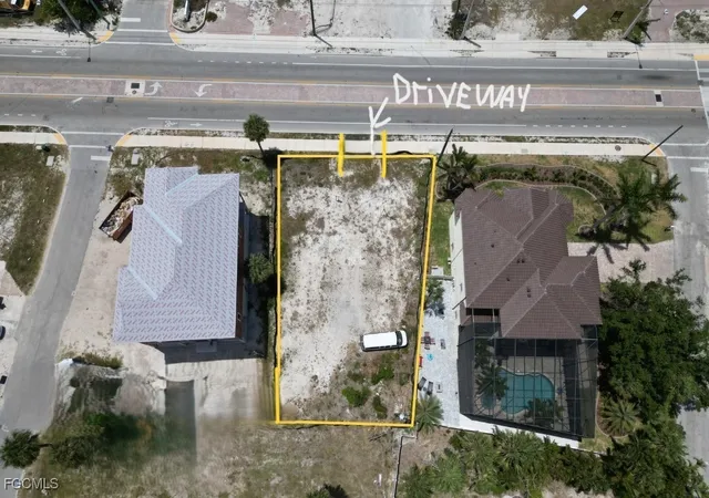 Photo 2 of Land for sale at 4341 Estero Blvd, Fort Myers Beach, FL 33931 | MLS# 2025013959 | Listing updated on 2026-09-15