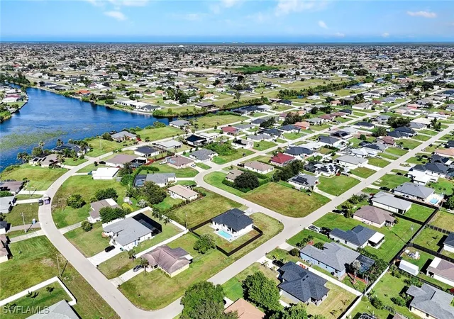 Photo 3 of Sale Pending at 636 Ne 8th Terrace, Cape Coral, FL 33909 | MLS# 225073910 | Listing updated on 2026-09-16