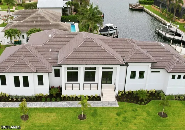 Photo 2 of Single family home for sale at 211 Landmark St, Marco Island, FL 34145 | MLS# 225074708 | Listing updated on 2026-09-10