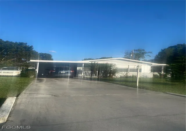 Photo 1 of Single family home for sale at 114 Oleander Rd, Lehigh Acres, FL 33936 | MLS# 2025015274 | Listing updated on 2026-09-14