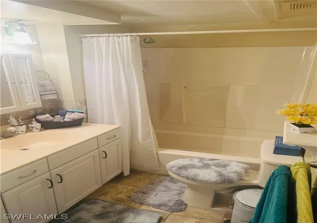 Photo 4 of Manufactured home for sale at 471 Palm Dr #310, Naples, FL 34114 | MLS# 225077593 | Listing updated on 2026-09-16