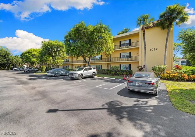 Photo 2 of Condo for sale at 1087 Forest Lakes Dr #1-309, Naples, FL 34105 | MLS# 2025019299 | Listing updated on 2026-09-14