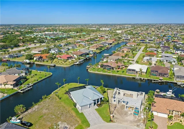 Photo 2 of Single family home for sale at 2519 Sw 27th Avenue, Cape Coral, FL 33914 | MLS# 2025019468 | Listing updated on 2026-09-06