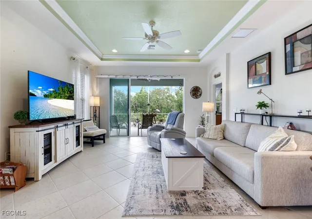 Photo 3 of Townhouse for sale at 10436 Peso Del Rio Dr, Fort Myers, FL 33908 | MLS# 2025019505 | Listing updated on 2026-09-09