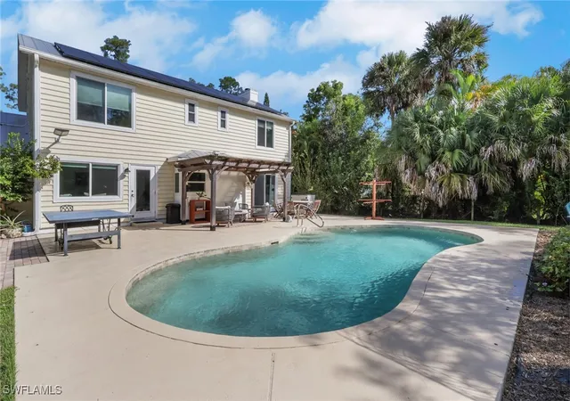 Photo 3 of Single family home for sale at 5092 Boxwood Way, Naples, FL 34116 | MLS# 225077031 | Listing updated on 2026-09-16