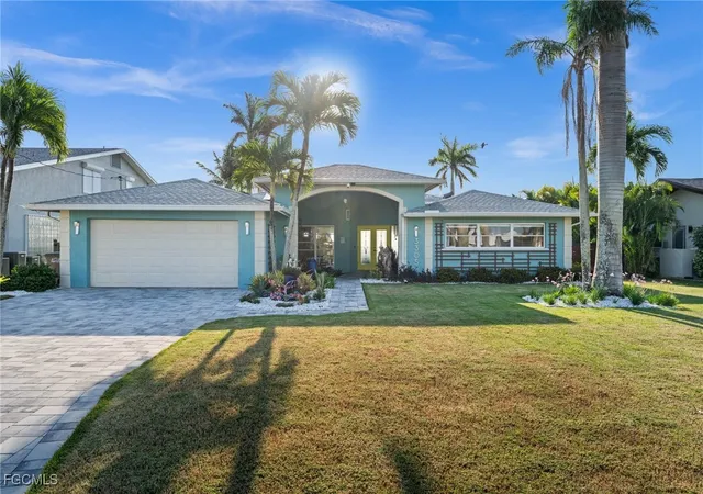 Photo 3 of Single family home for sale at 3305 Se 22Nd Pl, Cape Coral, FL 33904 | MLS# 2025019724 | Listing updated on 2026-09-22