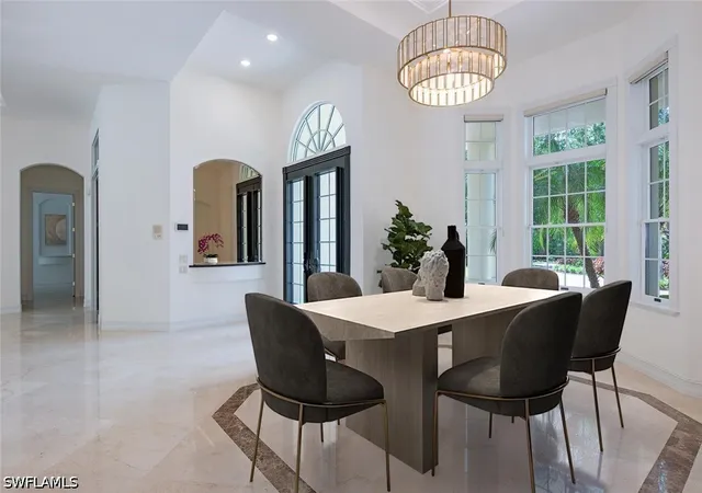 Photo 3 of Mansion for sale at 1252 Pocantico Ln, Naples, FL 34110 | MLS# 225077700 | Listing updated on 2026-09-08