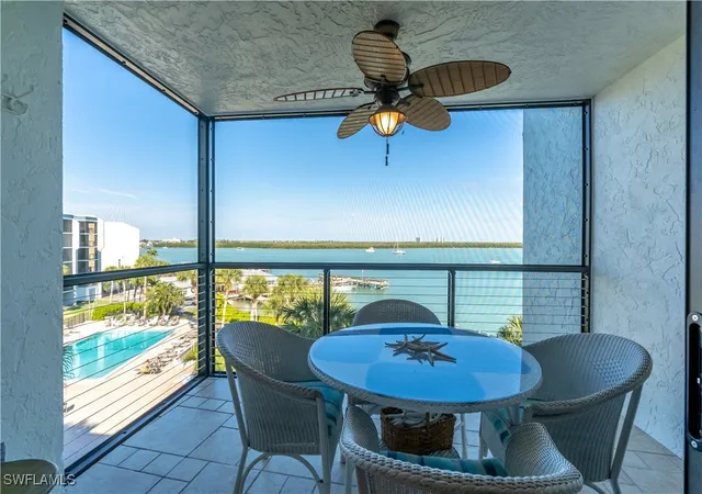 Listing Photo 4 - Condo for sale in building located at 1085 Bald Eagle Dr, Marco Island, FL 34145 - Unit #E505