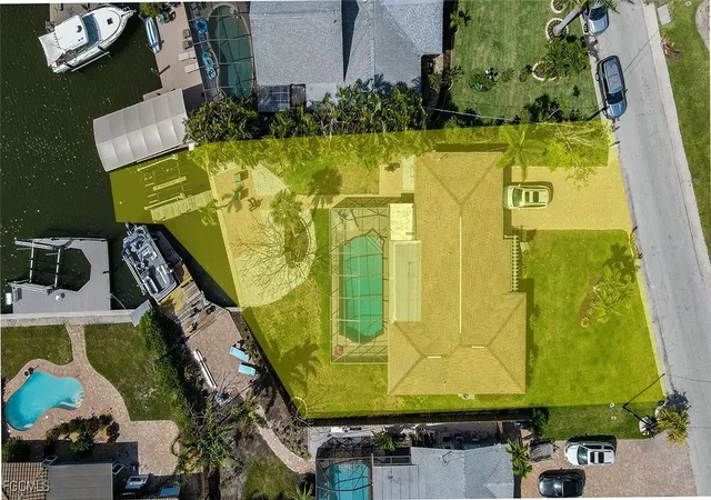 Photo 1 of Single family home for sale at 220 Albatross St, Fort Myers Beach, FL 33931 | MLS# 2025021355 | Listing updated on 2026-09-10