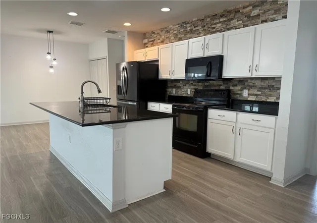 Photo 3 of Single family home for sale at 3405 NW 9th Street, Cape Coral, FL 33993 | MLS# 2025021820 | Listing updated on 2026-09-15