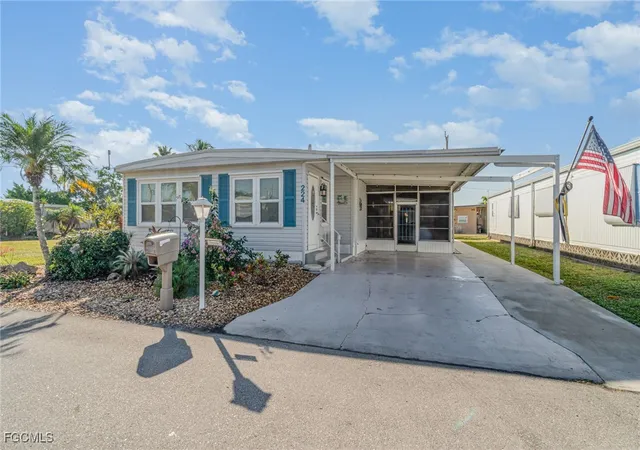 Photo 1 of Manufactured home for sale at 5508 Colonial Rd, North Fort Myers, FL 33917 | MLS# 2025022000 | Listing updated on 2026-09-11