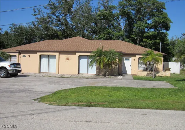 Photo 1 of Sale Pending at 17226/17228 Whitewater Ct, Fort Myers Beach, FL 33931 | MLS# 2025022124 | Listing updated on 2026-09-14