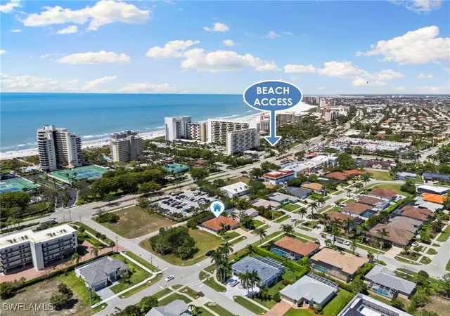 Photo 1 of Single family home for sale at 724 Seagrape Dr, Marco Island, FL 34145 | MLS# 225081691 | Listing updated on 2026-10-02