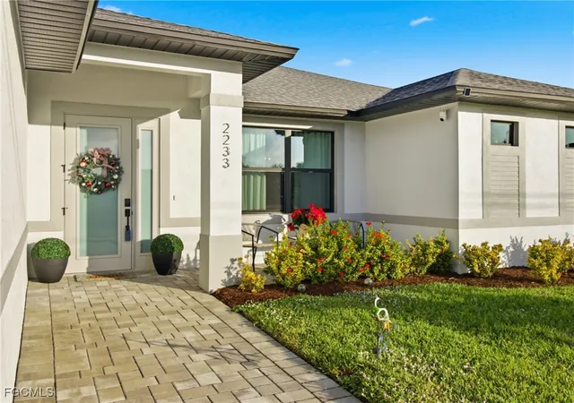 Photo 2 of Single family home for sale at 2233 Sw 17th Place, Cape Coral, FL 33991 | MLS# 2025023125 | Listing updated on 2026-09-12