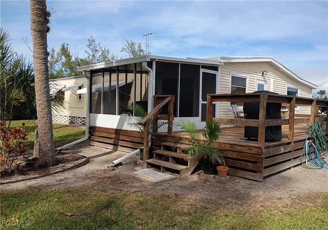 Photo 2 of Manufactured home for sale at 7867 Raymary St, Bokeelia, FL 33922 | MLS# 2025023266 | Listing updated on 2026-09-14