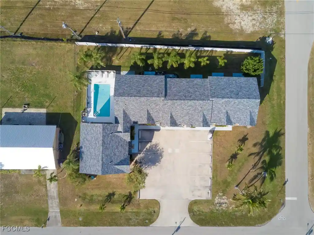 Listing Photo 29 - Condo for sale in 1005 Sw 48Th Ter located at 1005 Sw 48Th Ter, Cape Coral, FL 33914 - Unit 1005 SW 48th Terrace