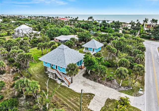 Photo 1 of Single family home for sale at 400 Rabbit Rd, Sanibel, FL 33957 | MLS# 2025025058 | Listing updated on 2026-09-06