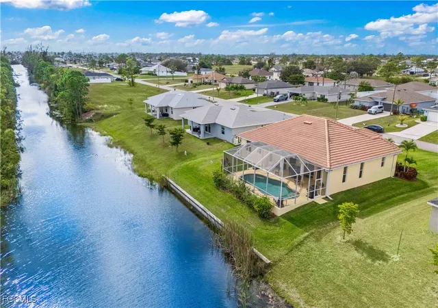 Photo 2 of Single family home for sale at 2905 Nw 22nd Place, Cape Coral, FL 33993 | MLS# 2025025206 | Listing updated on 2026-09-11